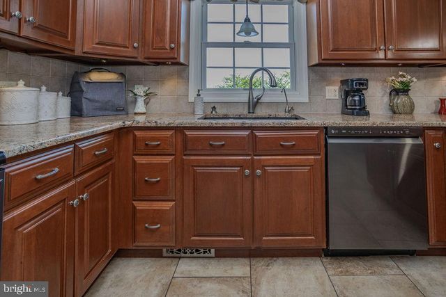 15 SMITHDALE ROAD, Shippensburg, PA 17257