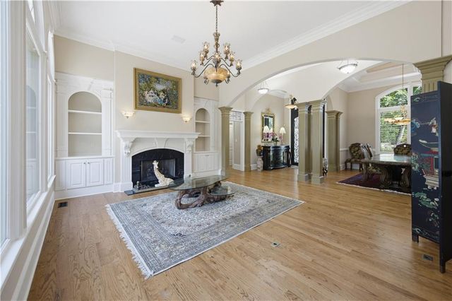 7090 Laurel Oak Drive, Suwanee, GA 30024