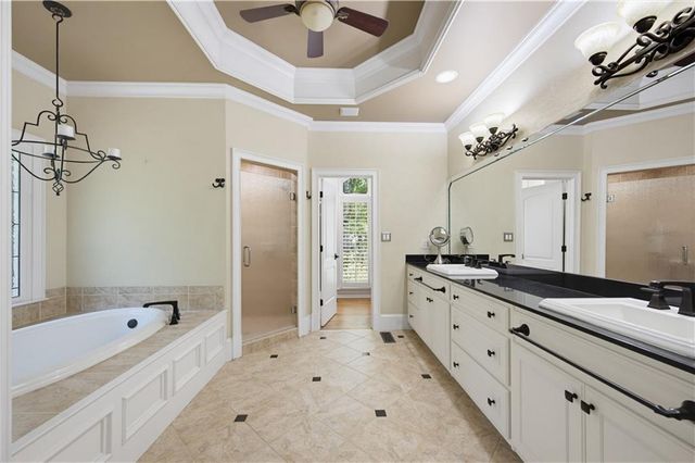 7090 Laurel Oak Drive, Suwanee, GA 30024
