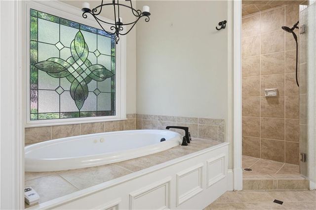 7090 Laurel Oak Drive, Suwanee, GA 30024