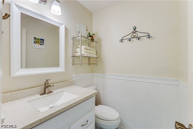 7079 Cedarhurst DR, Fort Myers, FL 33919