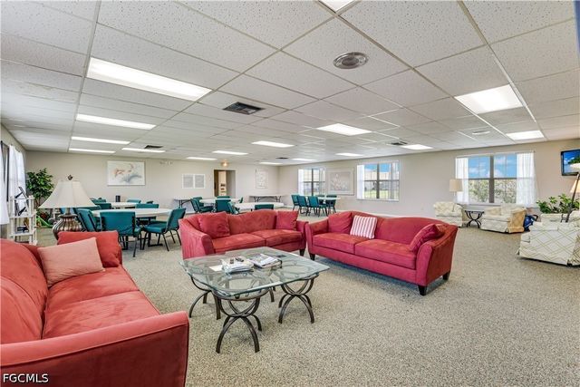 7079 Cedarhurst DR, Fort Myers, FL 33919