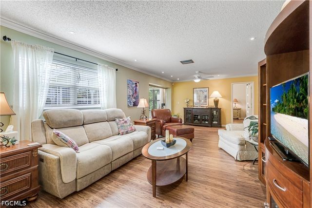 7079 Cedarhurst DR, Fort Myers, FL 33919
