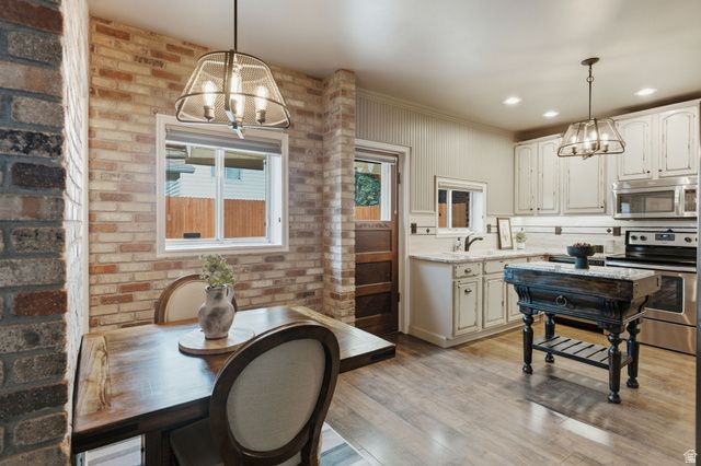 233 N G ST, Salt Lake City, UT 84103