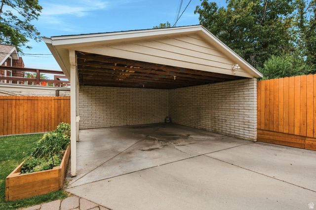 233 N G ST, Salt Lake City, UT 84103