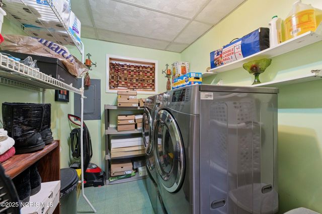 5264 Fairgreen Drive, Toledo, OH 43613