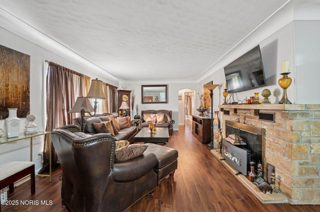 5264 Fairgreen Drive, Toledo, OH 43613