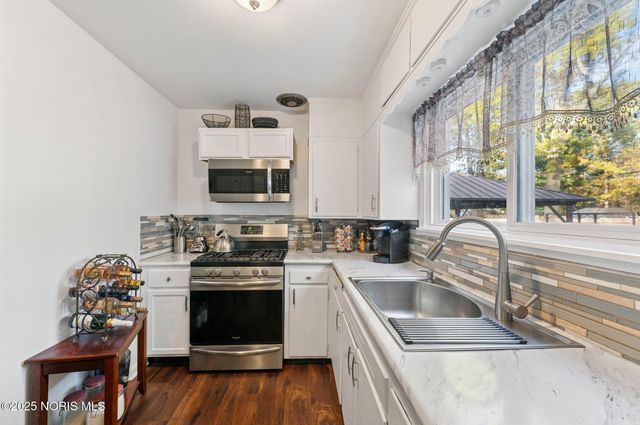 5264 Fairgreen Drive, Toledo, OH 43613