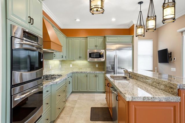 54245 Cananero Circle, La Quinta, CA 92253