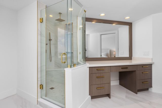 525 S Flagler Drive 23A, West Palm Beach, FL 33401