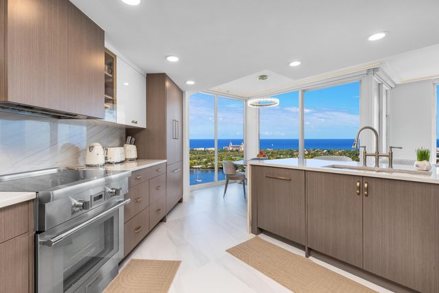 525 S Flagler Drive 23A, West Palm Beach, FL 33401