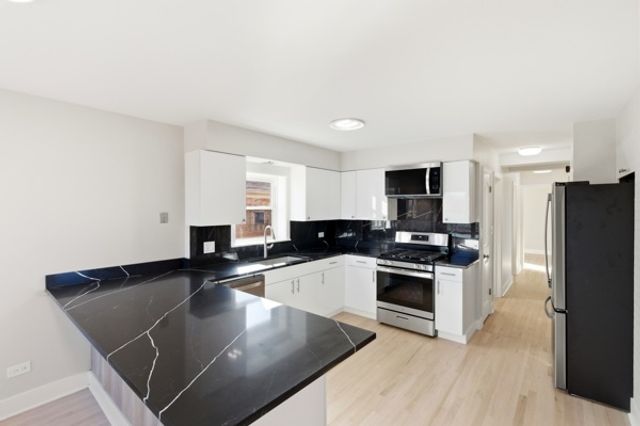 1215 Balmoral Avenue 1, Westchester, IL 60154