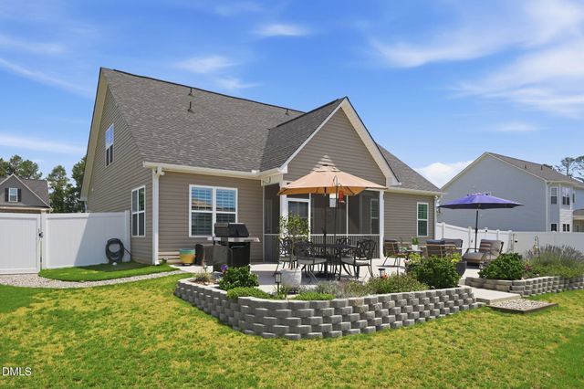 116 Looping Horse Circle, Angier, NC 27501
