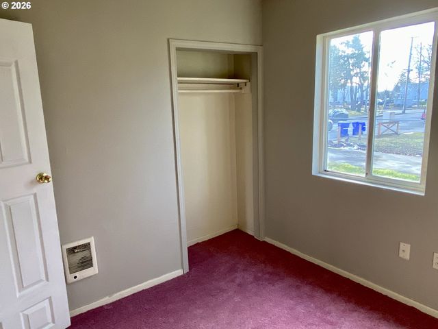 3727 Se 86TH Ave, Portland, OR 97266