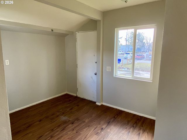 3727 Se 86TH Ave, Portland, OR 97266