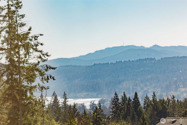 2074 NW Winterset Lane, Silverdale, WA 98383