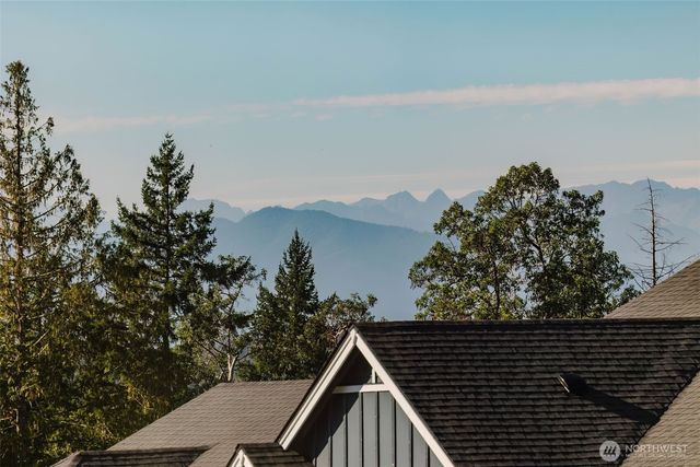 2074 NW Winterset Lane, Silverdale, WA 98383