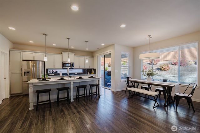 2074 NW Winterset Lane, Silverdale, WA 98383