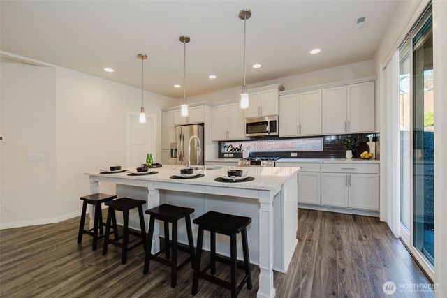 2074 NW Winterset Lane, Silverdale, WA 98383