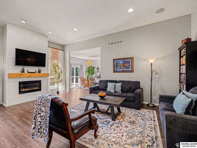 13312 S 28th Street, Bellevue, NE 68123