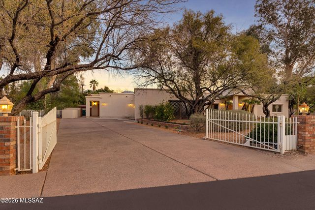 6141 E Calle Alta Vista, Tucson, AZ 85715