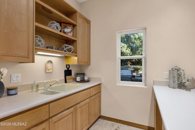 6141 E Calle Alta Vista, Tucson, AZ 85715