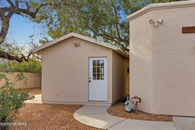 6141 E Calle Alta Vista, Tucson, AZ 85715