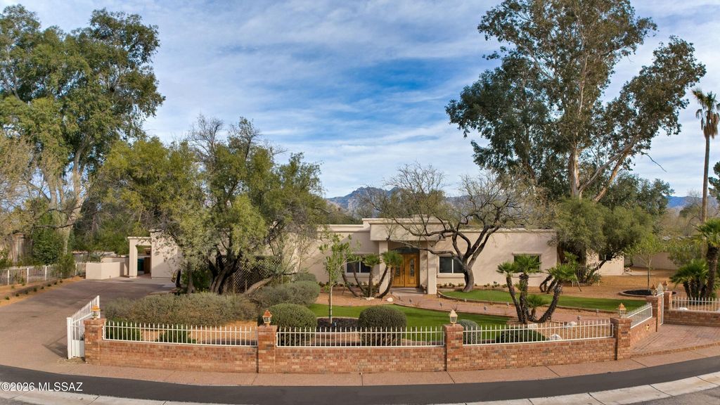 6141 E Calle Alta Vista, Tucson, AZ 85715