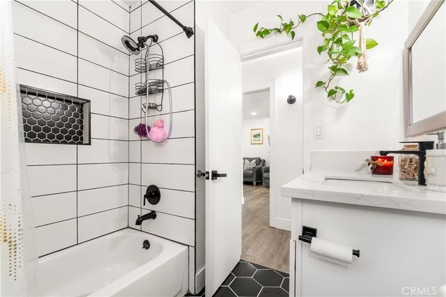 4625 73rd, La Mesa, CA 91942