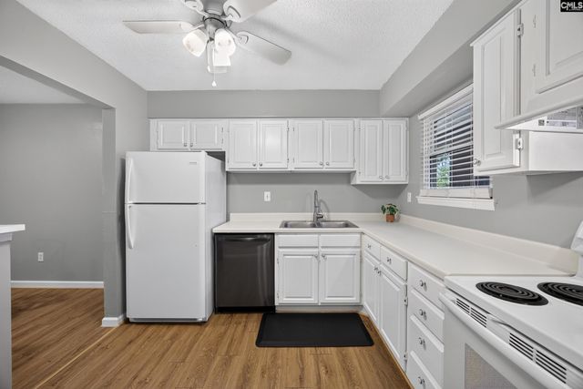 332 Edgewater Lane, West Columbia, SC 29169