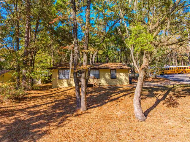 2424 Jolene Lane, Tallahassee, FL 32303