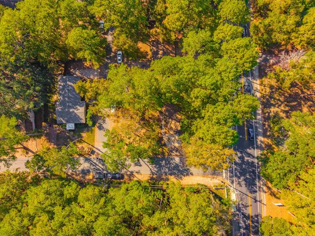 2424 Jolene Lane, Tallahassee, FL 32303