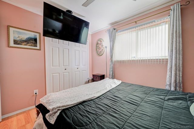 36244 Jeffrey Drives, Sterling Heights, MI 48310