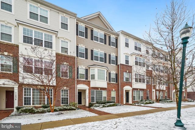 11842 LITTLE SENECA PKWY, Clarksburg, MD 20871