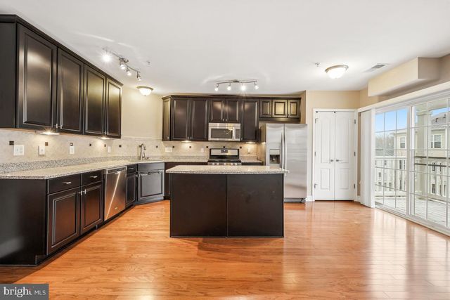 11842 LITTLE SENECA PKWY, Clarksburg, MD 20871