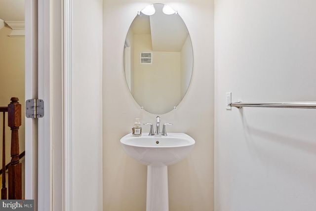 11842 LITTLE SENECA PKWY, Clarksburg, MD 20871