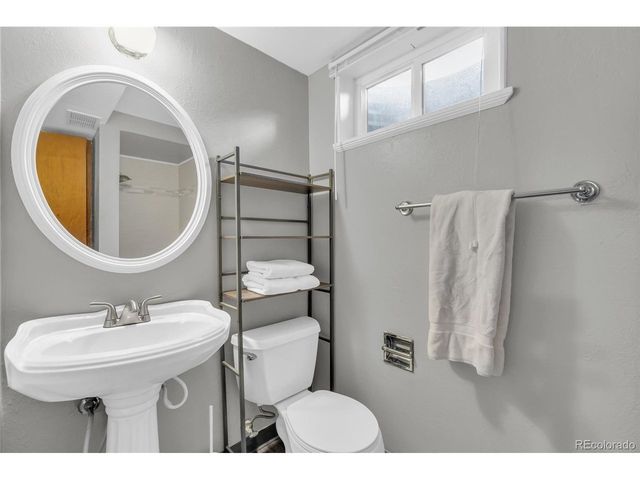 1955 Zang St, Golden, CO 80401