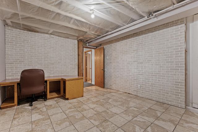 1304 Gage Court NW, Rochester, MN 55901