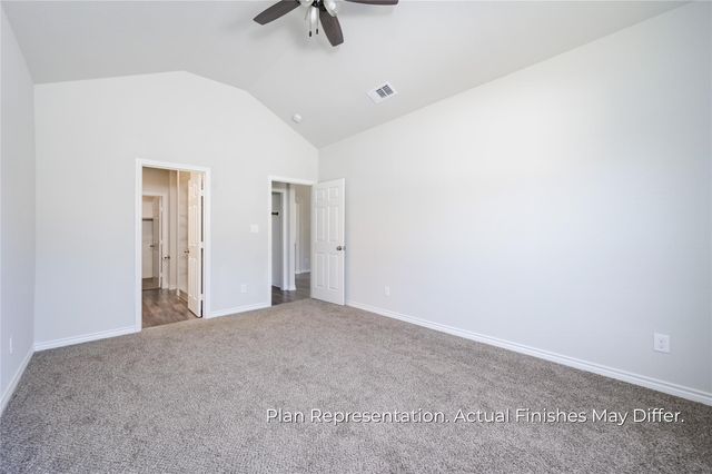 201 E Laura Avenue, Quinlan, TX 75474