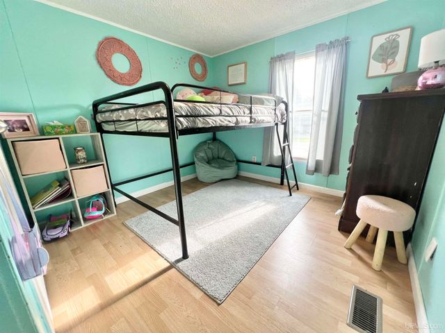 1401 N 23rd #9 Street, Escanaba, MI 49829