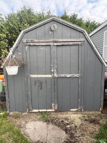 1401 N 23rd #9 Street, Escanaba, MI 49829