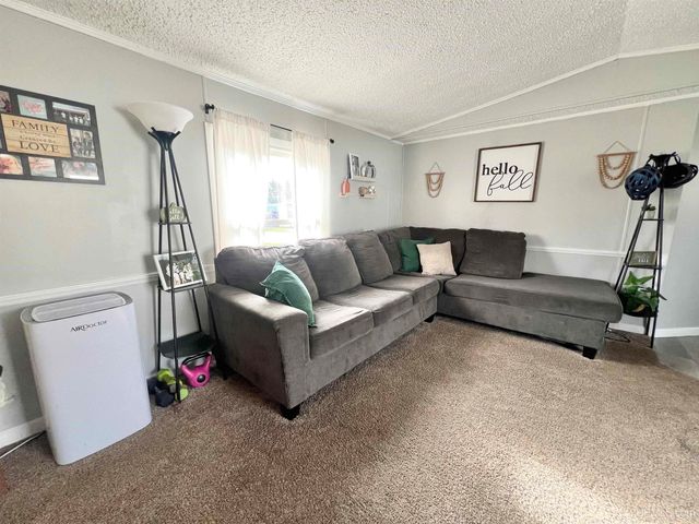 1401 N 23rd #9 Street, Escanaba, MI 49829