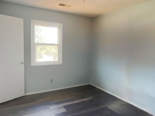 1139 Columbus Street, West Plains, MO 65775