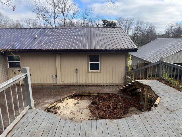 1139 Columbus Street, West Plains, MO 65775