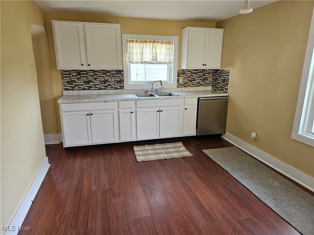 606 S 7th Street, Cambridge, OH 43725