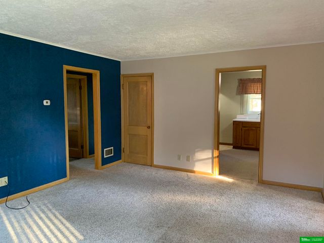 1685 N Logan Street, Fremont, NE 68025