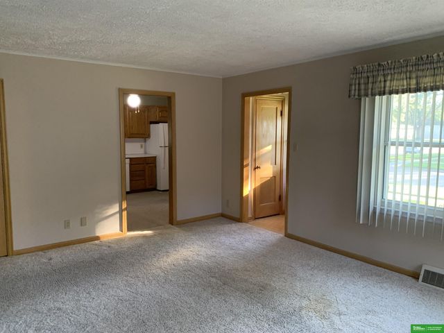 1685 N Logan Street, Fremont, NE 68025