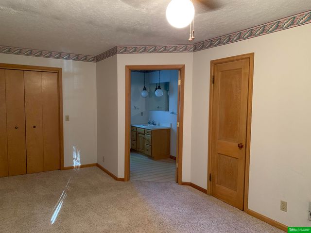 1685 N Logan Street, Fremont, NE 68025