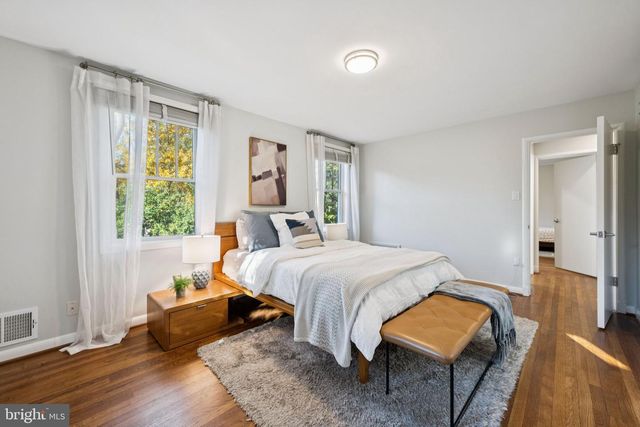 6 SPRING HILL CT, Chevy Chase, MD 20815