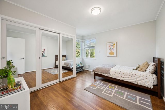 6 SPRING HILL CT, Chevy Chase, MD 20815